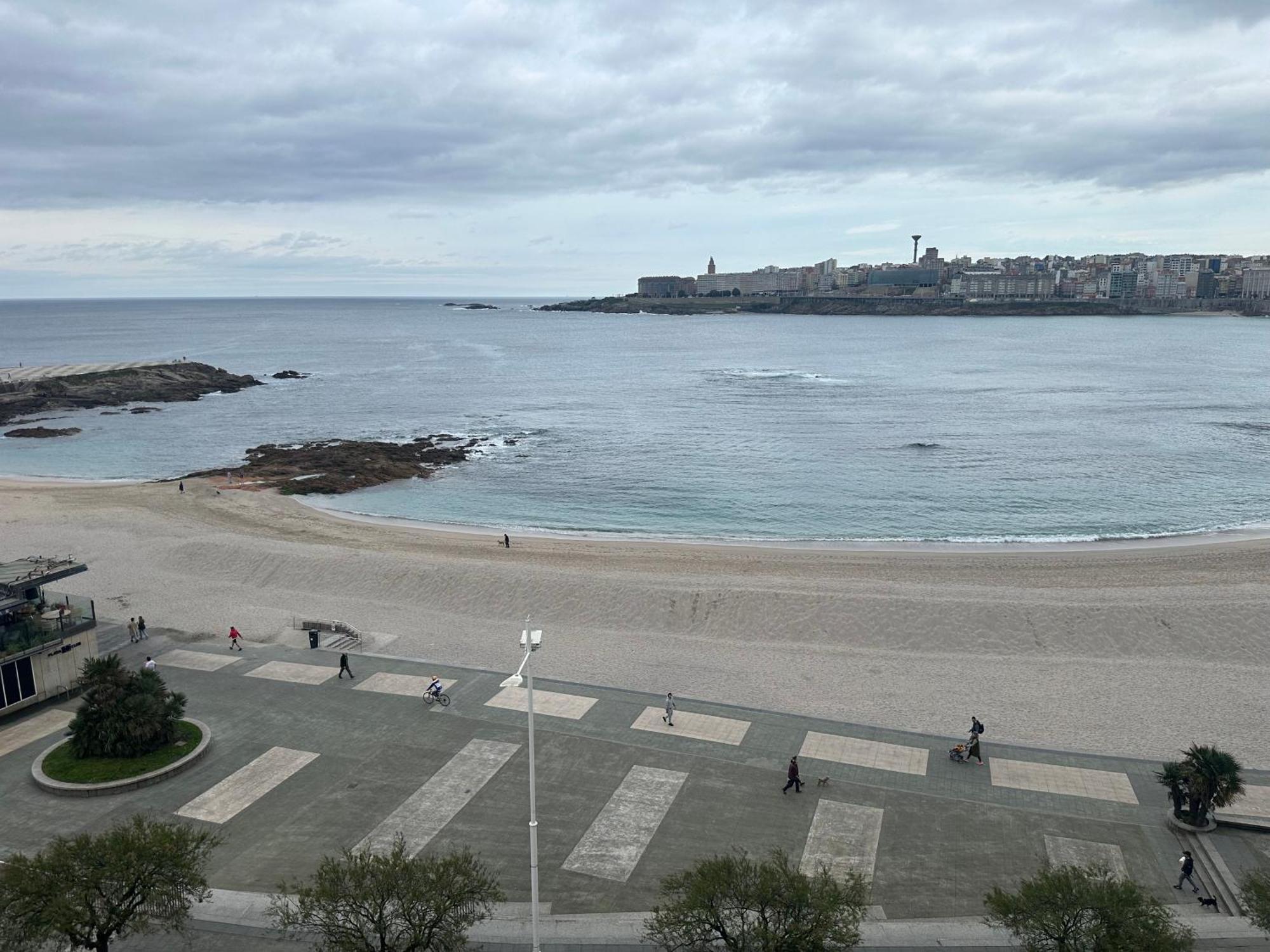 Ferienwohnung Piso Con Vistas A La Playa De Riazor A Coruña Exterior foto