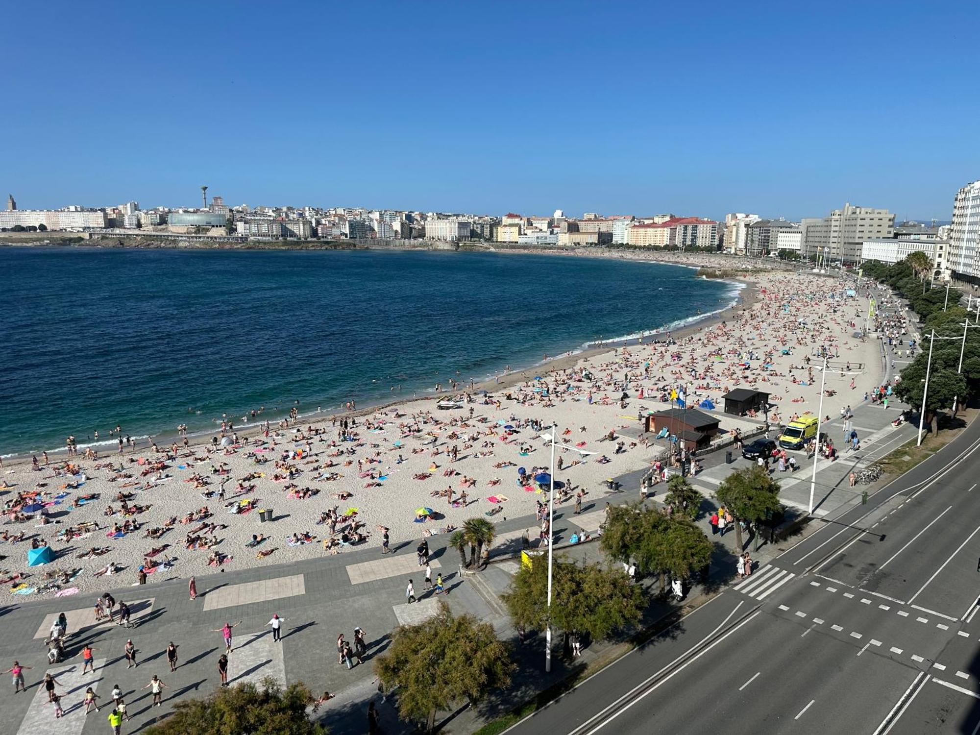 Ferienwohnung Piso Con Vistas A La Playa De Riazor A Coruña Exterior foto